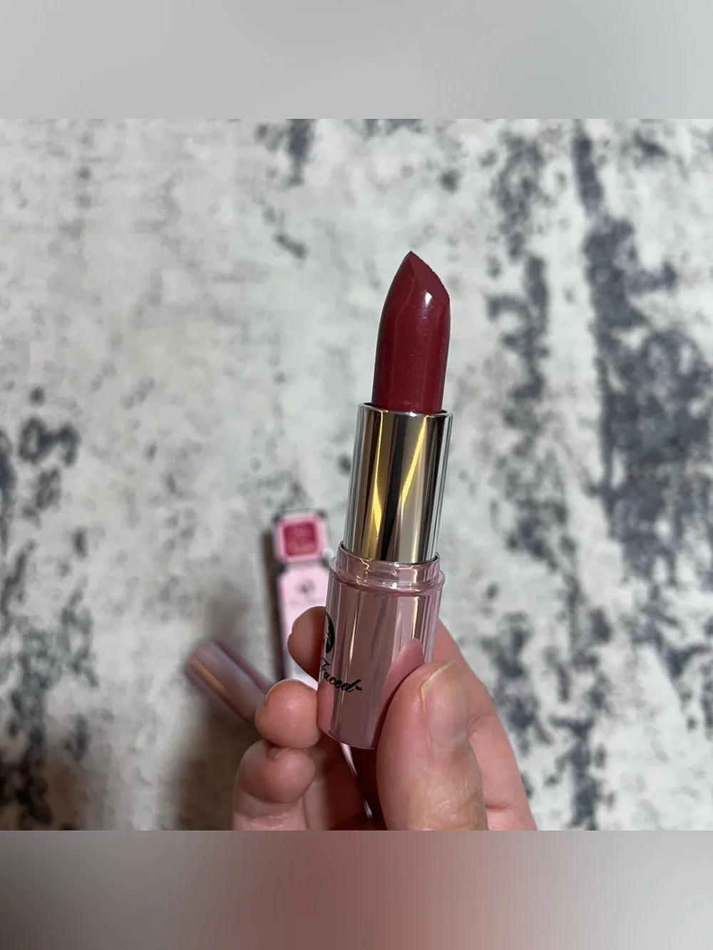 Too Faced Lip Of Luxury Champagne Essence Lipstick Sex Kitten